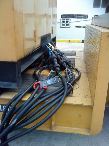 Temporary supply for ship